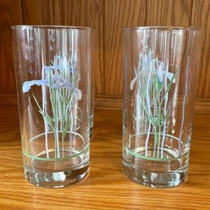 Set a four spring lily glasses purple and green